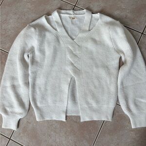 POL cold shoulder sweater